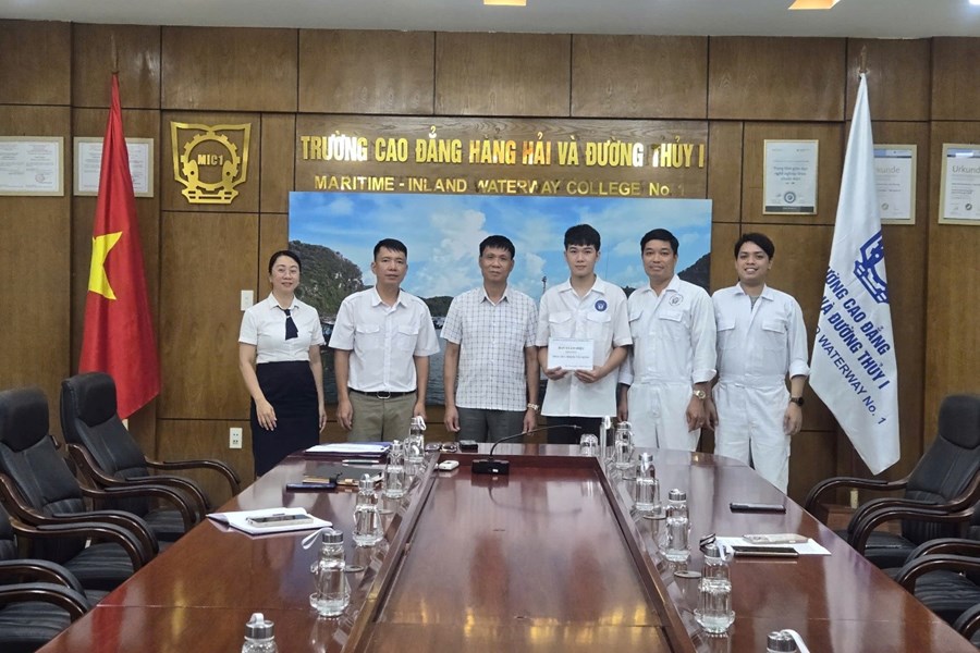 Trường Cao đẳng Hàng hải và Đường thủy I tổ chức buổi gặp gỡ sinh viên chuẩn bị tham gia chương trình đào tạo tại Hàn Quốc